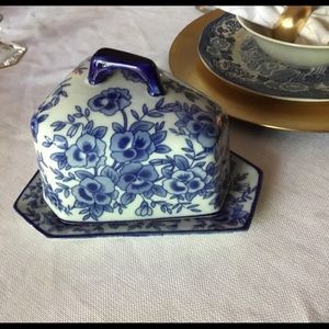 Blue and white cheese server chinoiserie